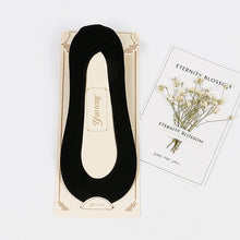 Load image into Gallery viewer, Ladies Ice Silk Shallow Mouth Seamless Boat Socks - WAlMYe #