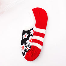 Load image into Gallery viewer, Personality Creative Tide Socks Student Boat Socks - WAlMYe #