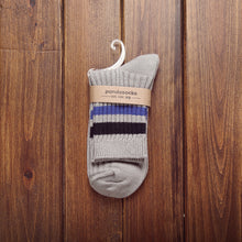 Load image into Gallery viewer, Medium thick socks - WAlMYe #