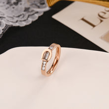 Load image into Gallery viewer, Geometric Titanium Steel Rose Gold Ring Women - WAlMYe #