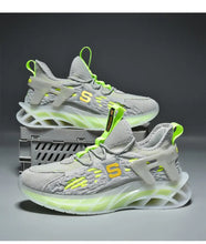 Load image into Gallery viewer, Flying Woven Mesh Breathable Blade Mens Casual Running Shoes - WAlMYe #