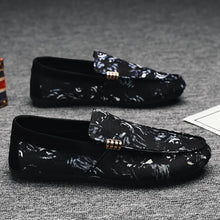 Load image into Gallery viewer, Korean version of the guy's casual shoes - WAlMYe #