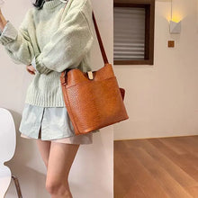 Load image into Gallery viewer, One shoulder Bucket Bag - WAlMYe #