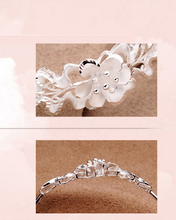 Load image into Gallery viewer, Sweet Bauhinia Adjustable Bracelet Woman Flower Vera Bracelet
