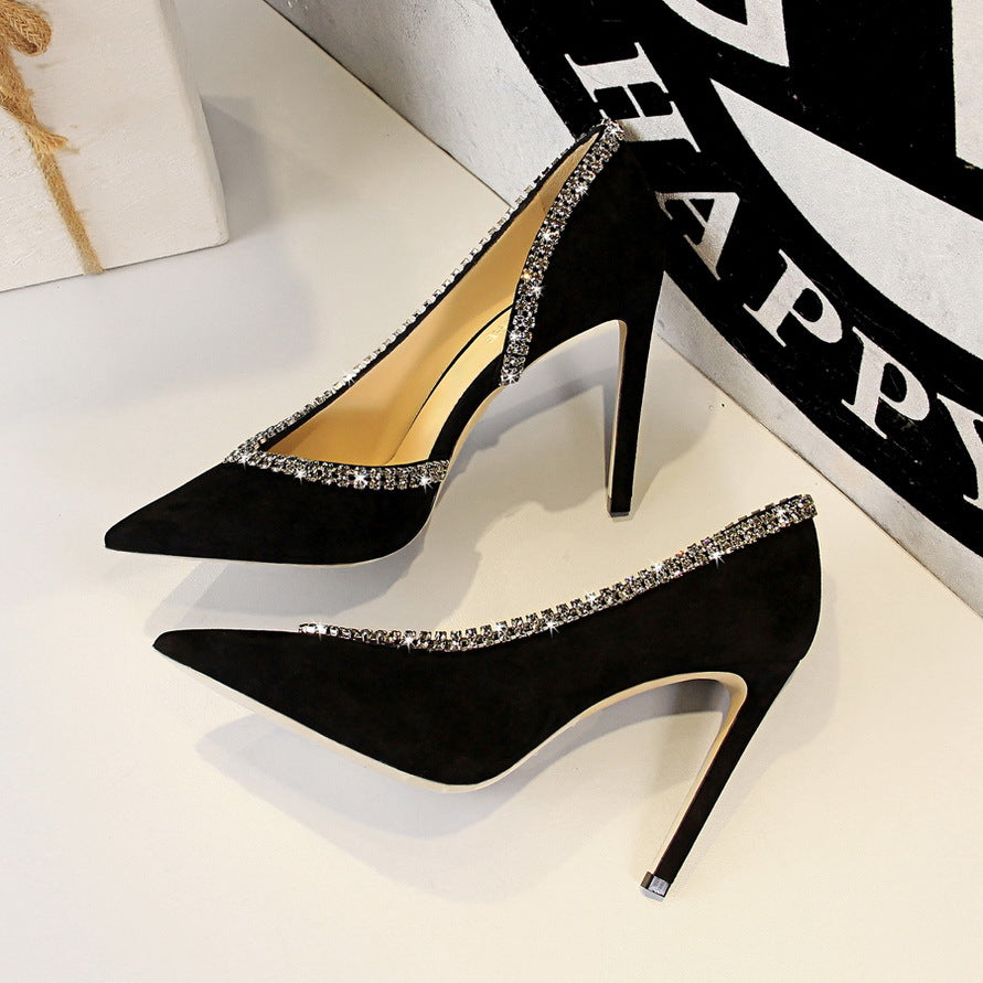 Suede hollow high heels - WAlMYe #