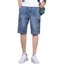 Load image into Gallery viewer, Multi-Pocket Tooling Denim Shorts Men&#39;s Straight Loose Casual Five-Point Pants
