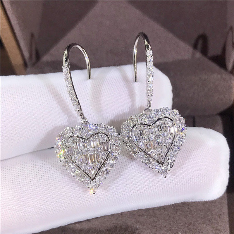 Huitan Cubic Zirconia Heat Shape Women Drop Wedding Engagement Jewelry Shine Girl Fashion Earrings