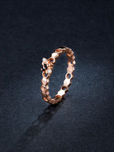 Load image into Gallery viewer, Bee Homing Ring With Rose Gold Plaid - WAlMYe #
