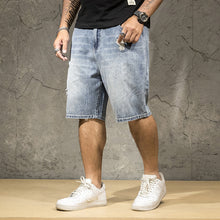 Load image into Gallery viewer, Men&#39;s Stretch Five-point Denim Shorts
