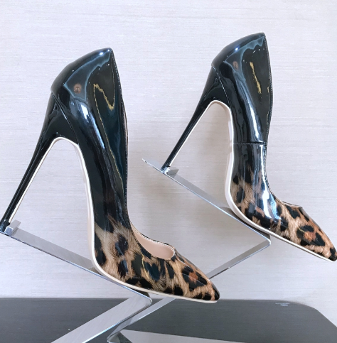 Shallow mouth pointed fine with color matching leopard sexy fashion high heels