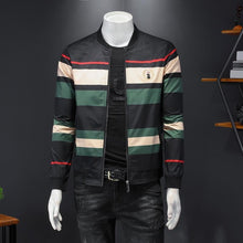 Load image into Gallery viewer, Contrast Striped Jacket Casual Men&#39;s Thin Jacket
