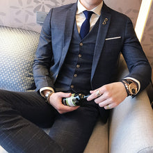 Load image into Gallery viewer, Slim men&#39;s single button three-piece suit
