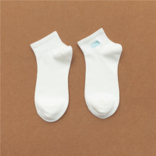 Load image into Gallery viewer, Female candy color boat socks

