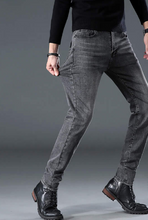 Load image into Gallery viewer, Fashion Men&#39;s Jeans Nine Part Simple Casual Men&#39;s Trousers
