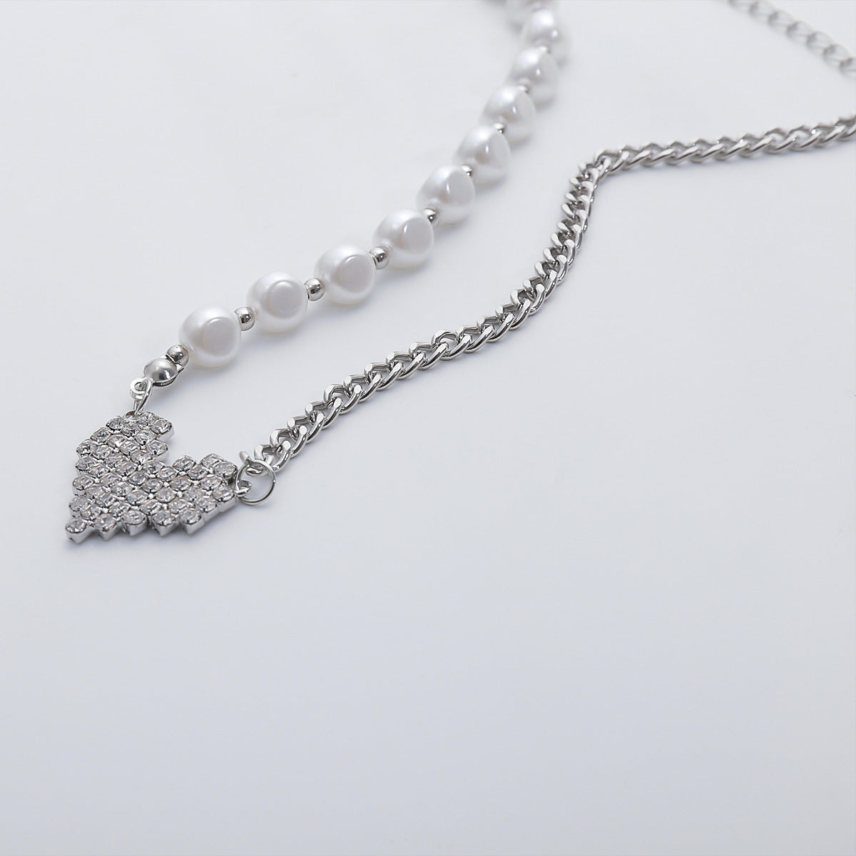 Personality Pearl Chain Necklace Women Creative Sweet Cool Micro-Inlaid Heart Shape - WAlMYe #