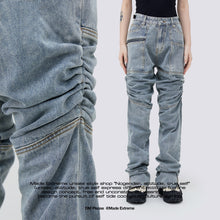 Load image into Gallery viewer, Men&#39;s Pleated Distressed Casual Jeans
