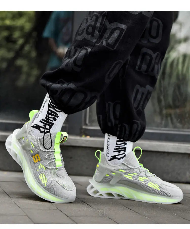 Flying Woven Mesh Breathable Blade Mens Casual Running Shoes - WAlMYe #