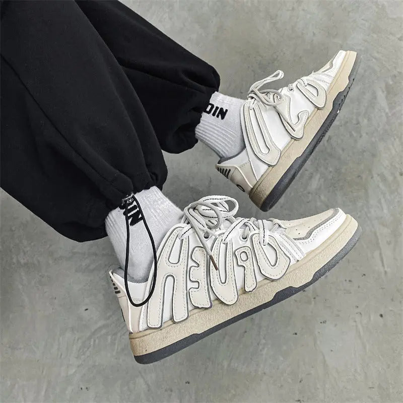 Men's Thick Sole Low Top Lace Up Sports Shoes - WAlMYe #