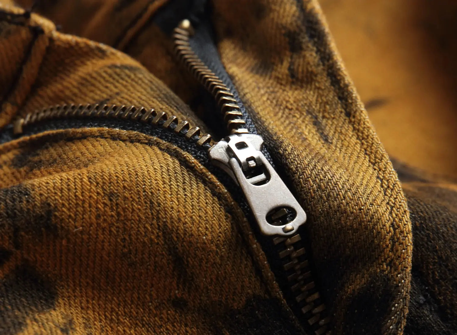 Stretch Tie Bleached Gold Denim Trousers - WAlMYe #