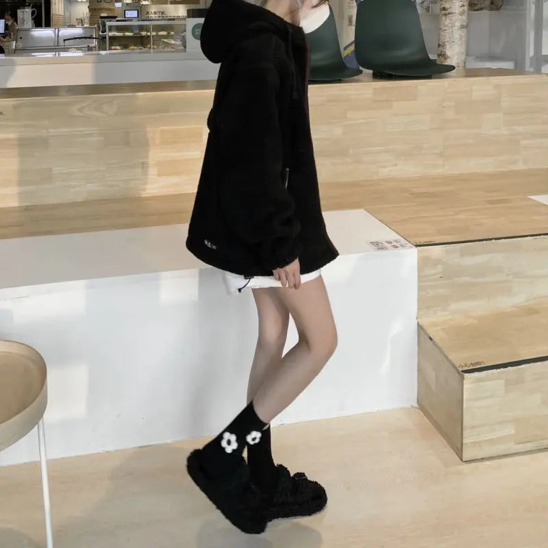 Women's Fashion Three-dimensional Handmade Flower Socks - WAlMYe #