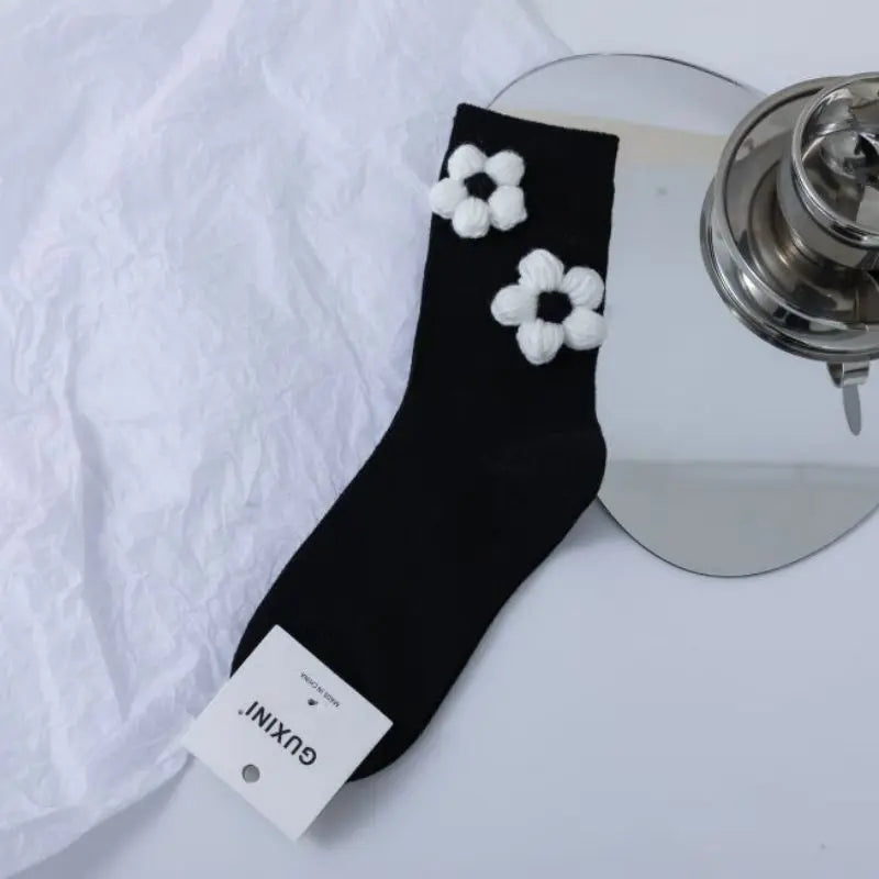 Women's Fashion Three-dimensional Handmade Flower Socks - WAlMYe #