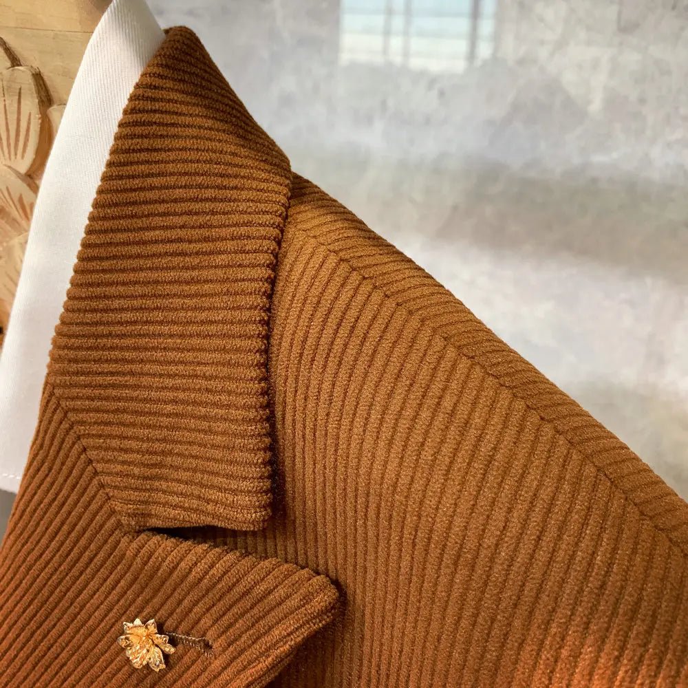 A Man With a Suit Jacket Looks British in Korean Fashion - WAlMYe #