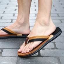 Load image into Gallery viewer, New Student Couple Flip Flop Beach Shoes
