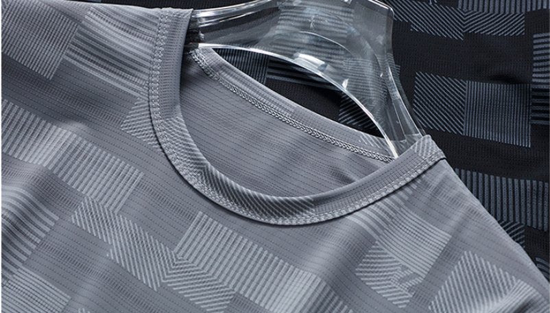 Add Fertilizer To Increase Men's Quick-drying Ice Silk All-match Half-sleeved T-shirt - WAlMYe #