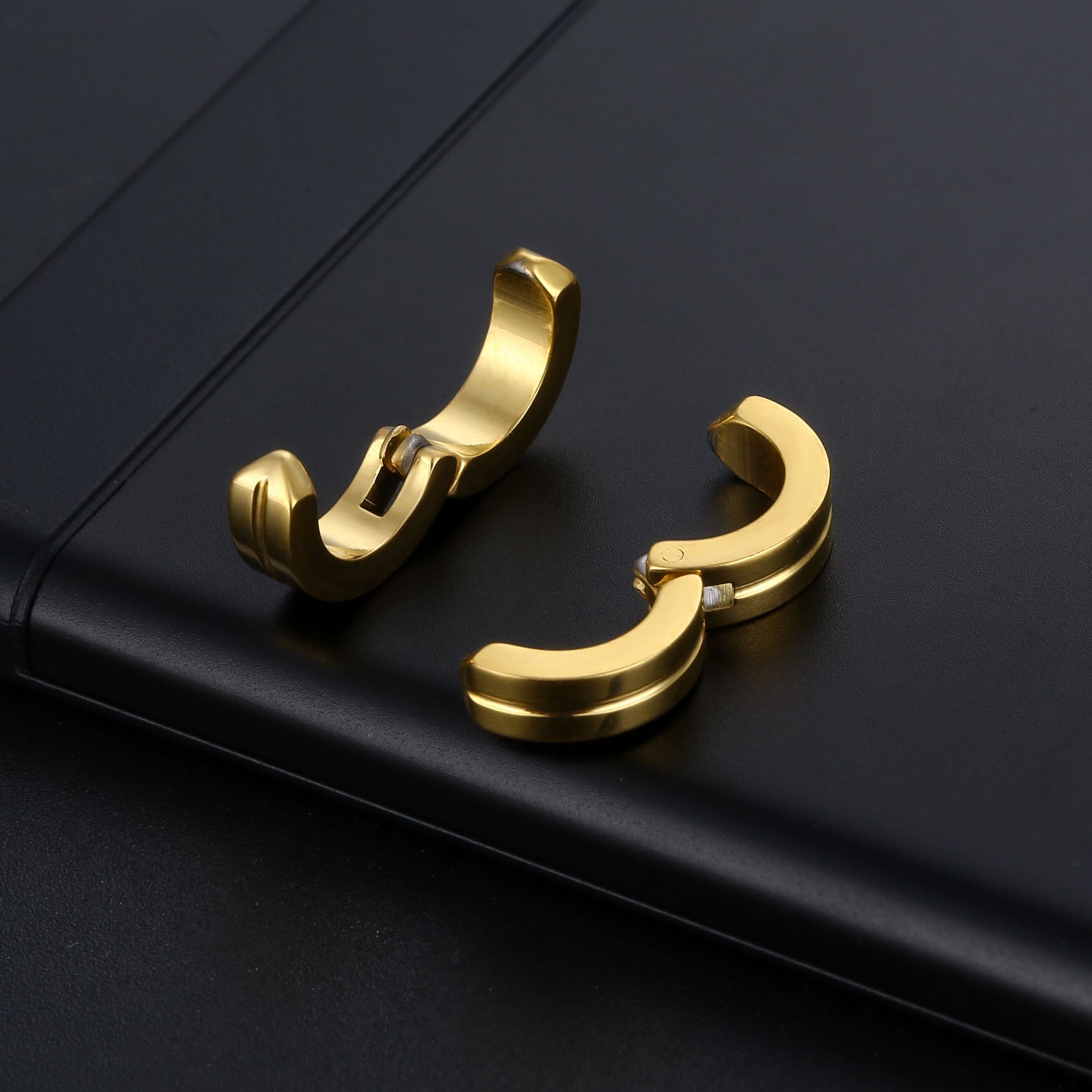 Titanium Steel Earrings Are Cool And Simple - WAlMYe #