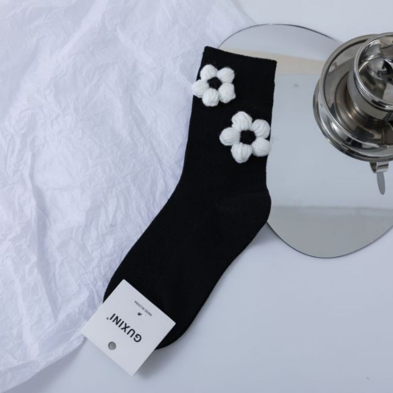 Women's Fashion Three-dimensional Handmade Flower Socks