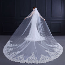 Load image into Gallery viewer, New Wedding Veil Long Trailing Lace
