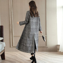 Load image into Gallery viewer, Women&#39;s Fashion Casual Tweed Suit Collar Black And White Plaid Jacket
