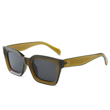 Load image into Gallery viewer, Fashion sunglasses
