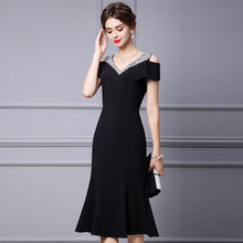 Load image into Gallery viewer, Cold And Luxurious Dress For Women
