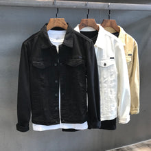 Load image into Gallery viewer, Spring And Autumn Casual Slim White Denim Jacket Men&#39;s Top Korean Trend Casual Workwear Denim Jacket Men
