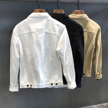 Load image into Gallery viewer, Spring And Autumn Casual Slim White Denim Jacket Men&#39;s Top Korean Trend Casual Workwear Denim Jacket Men
