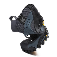 Load image into Gallery viewer, Men&#39;s Fashion Outdoor Fly Weaving Quick Dry Mesh Hiking Shoes
